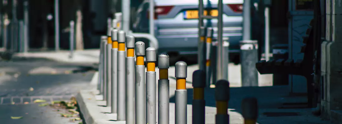 Safe and Convenient Retractable Barrier Column Systems for Properties in Sunrise, FL